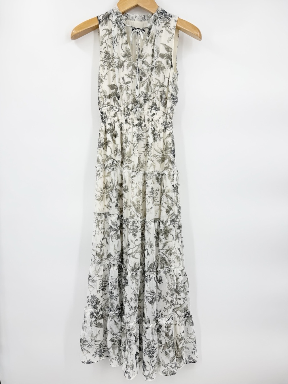 Express Floral Toile Tiered Maxi Dress Cream Gray Sleeveless Cottagecore XS - Picture 2 of 13